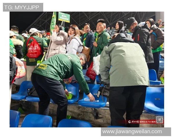 足球明星怒斥记者引发热议视频曝光引发球迷热议与媒体关系再度紧张